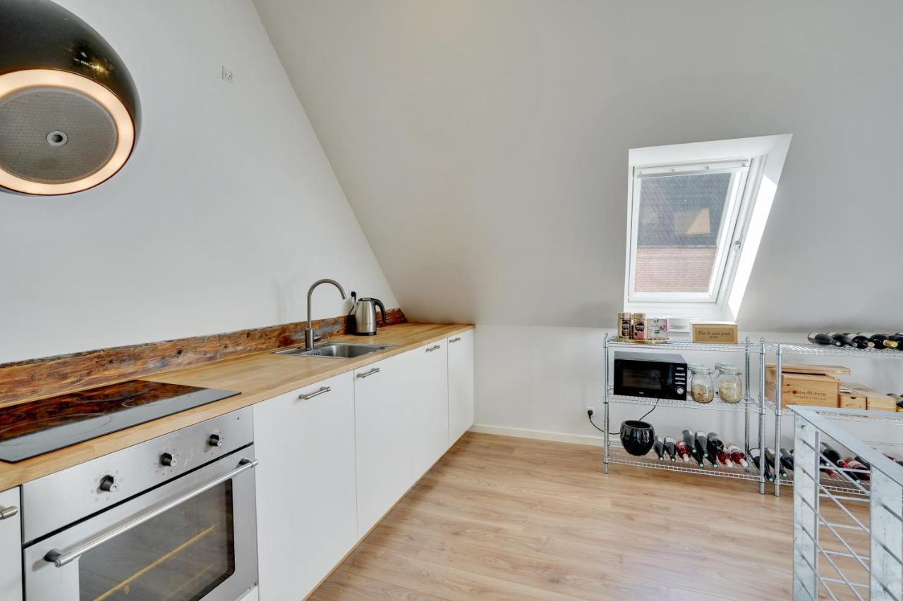 Bath Tub Penthouse In The City آلبورغ المظهر الخارجي الصورة